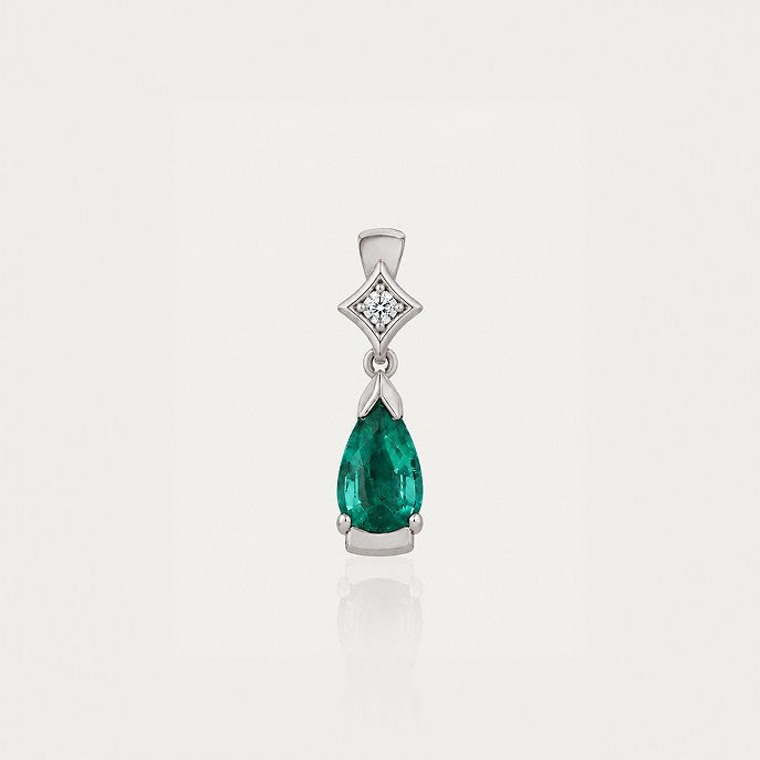 Celeste Leaf Pendant